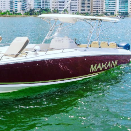 Lancha Makani 38´FT 1