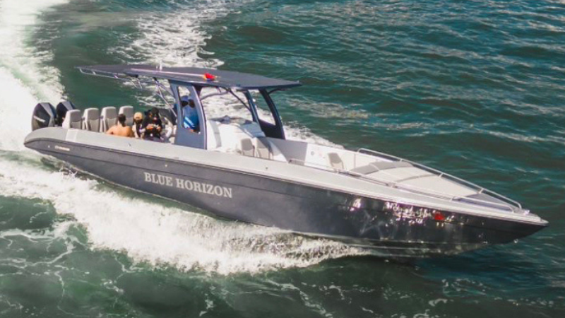 Lancha Blue Horizon 38´FT